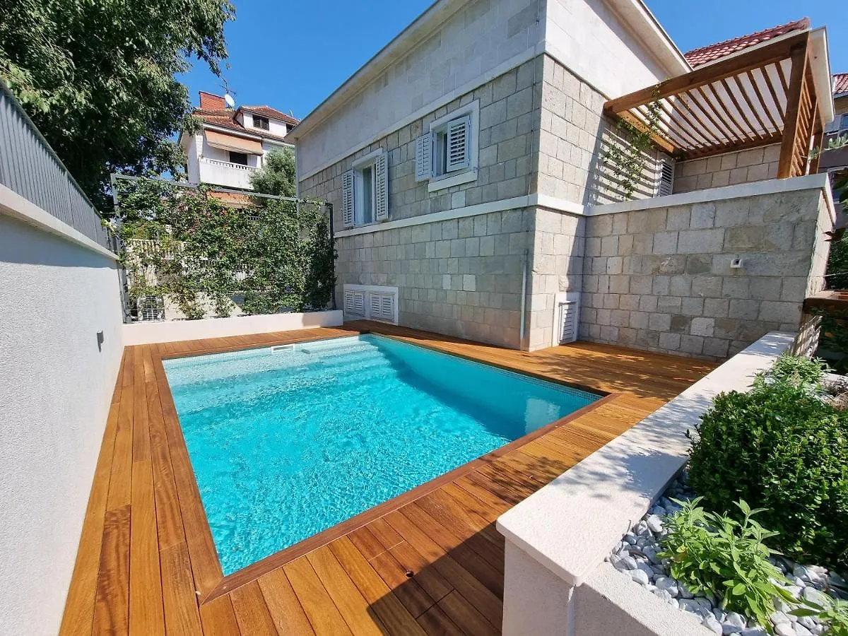 Guest house Villa Central Split